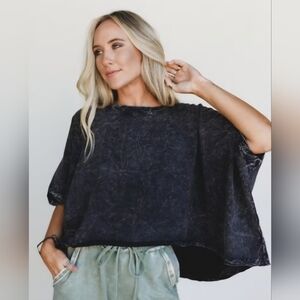 Local Escape Top One Size Vintage Wash